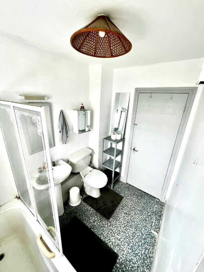 Custom House, 1 Room, Dublin 1 ภายนอก รูปภาพ